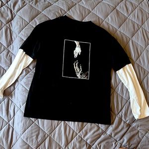 False two piece human and skeleton hand shirt, medium size